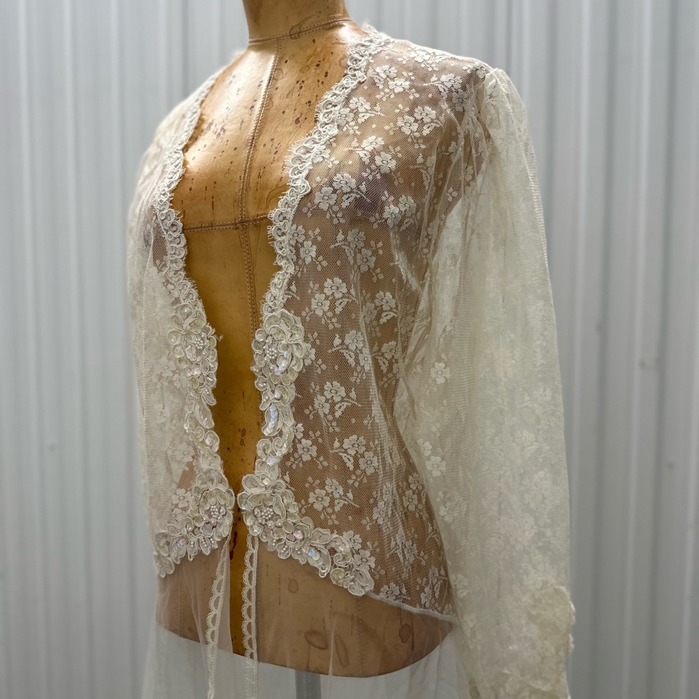Victoria's Secret Sheer Lace Robe - Picture 4 of 7